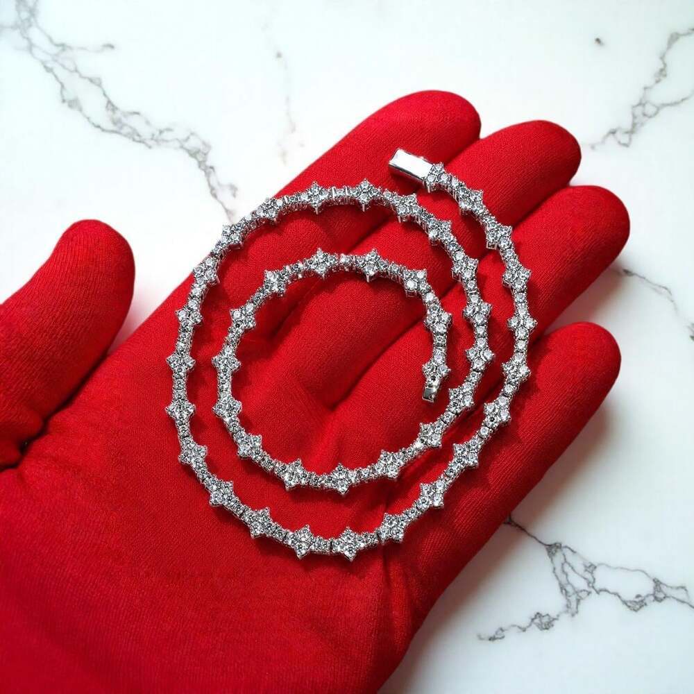 14 K White Gold Diamond Starburst D 092